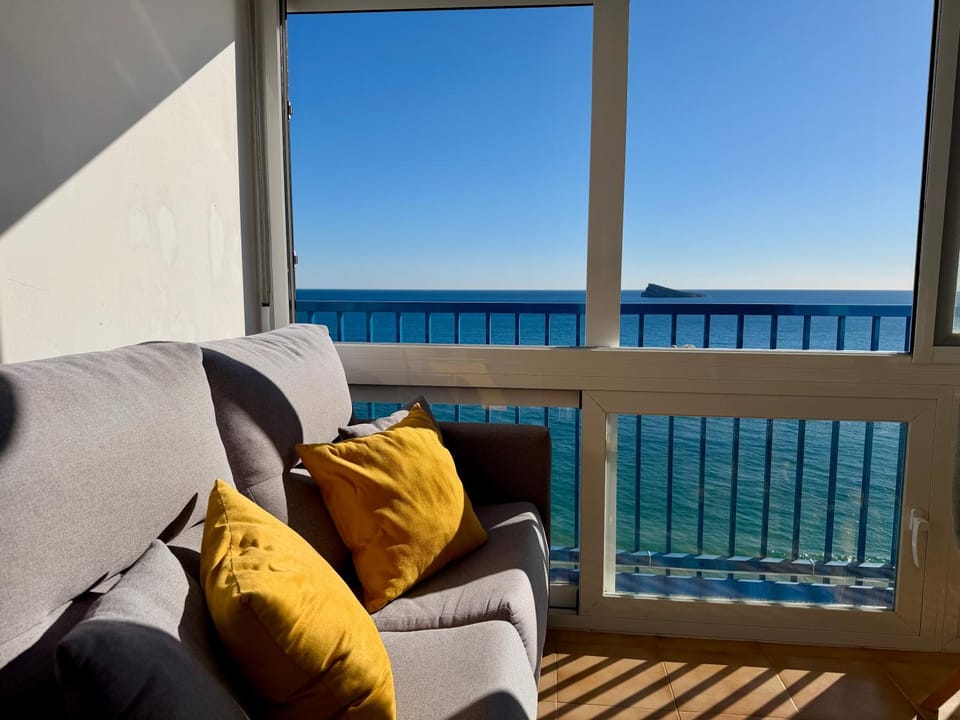 Living room, Sea view