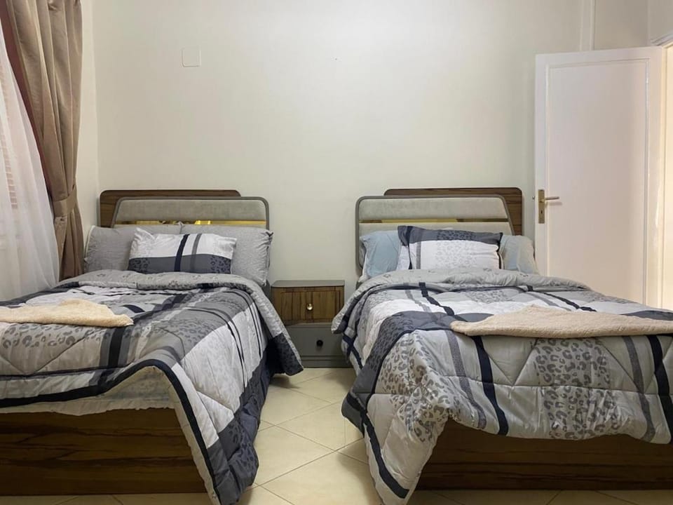 Luxury Stay in Maadi Sarayat Duplex Apartment in Cairo Governorate