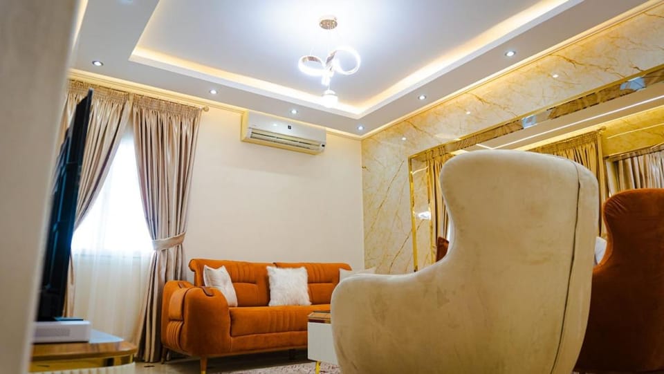 Luxury Stay in Maadi Sarayat Duplex Apartment in Cairo Governorate