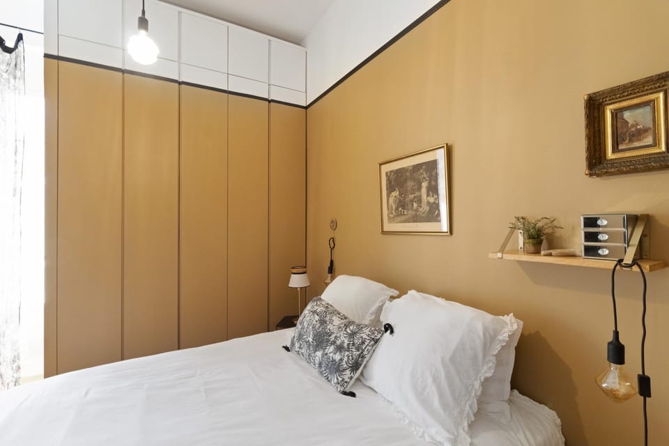 Living room, Bedroom