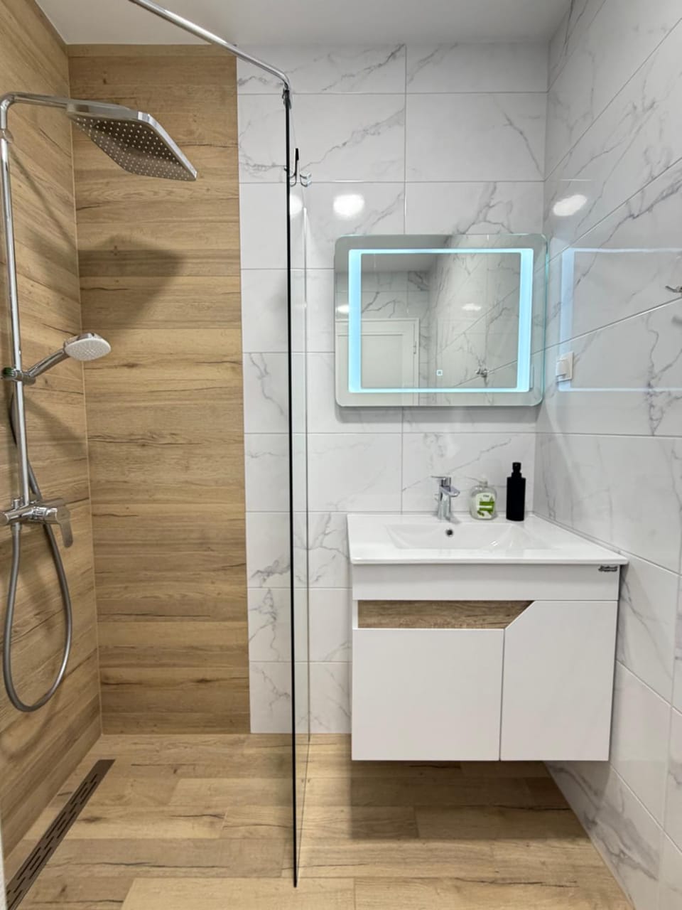 Shower, Bathroom