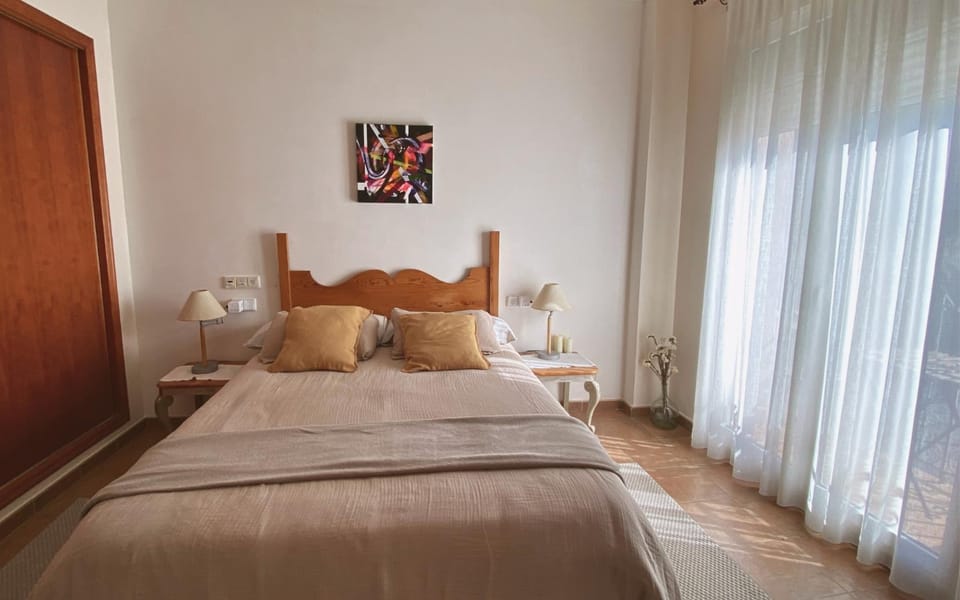 Spring, Bed, Winter, Summer, Bedroom, Autumn, heating, internet, wardrobe, air conditioner