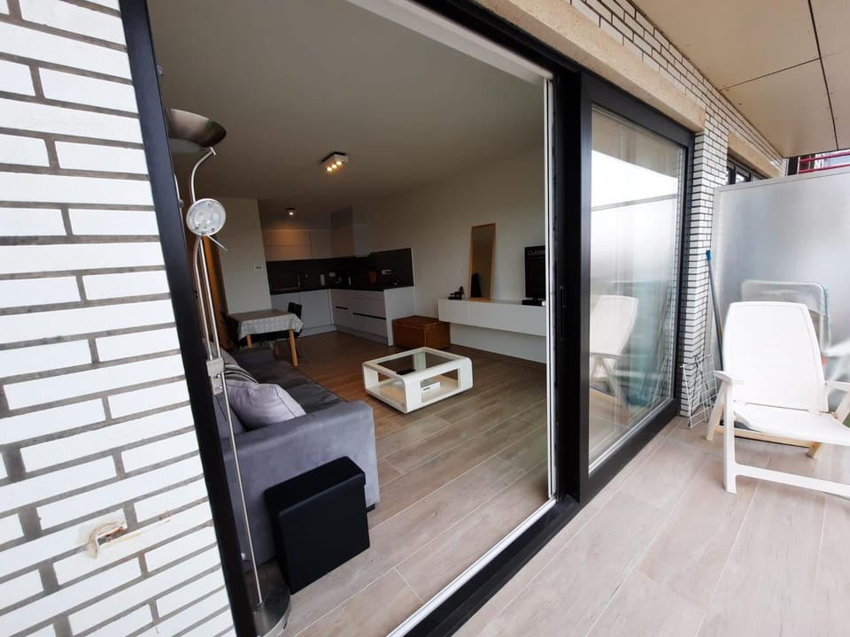Sparrow Apartment in Koksijde