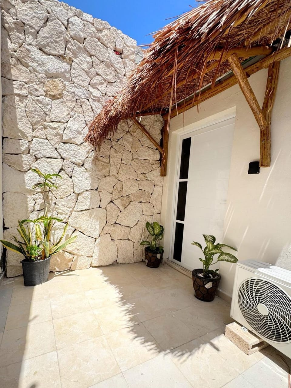 Casa Roca II Apartment in Isla Mujeres