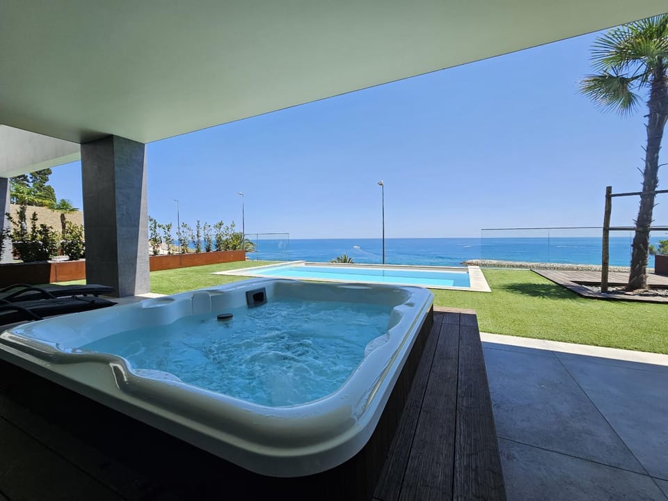 Finisterra Deluxe Apartment in Guia