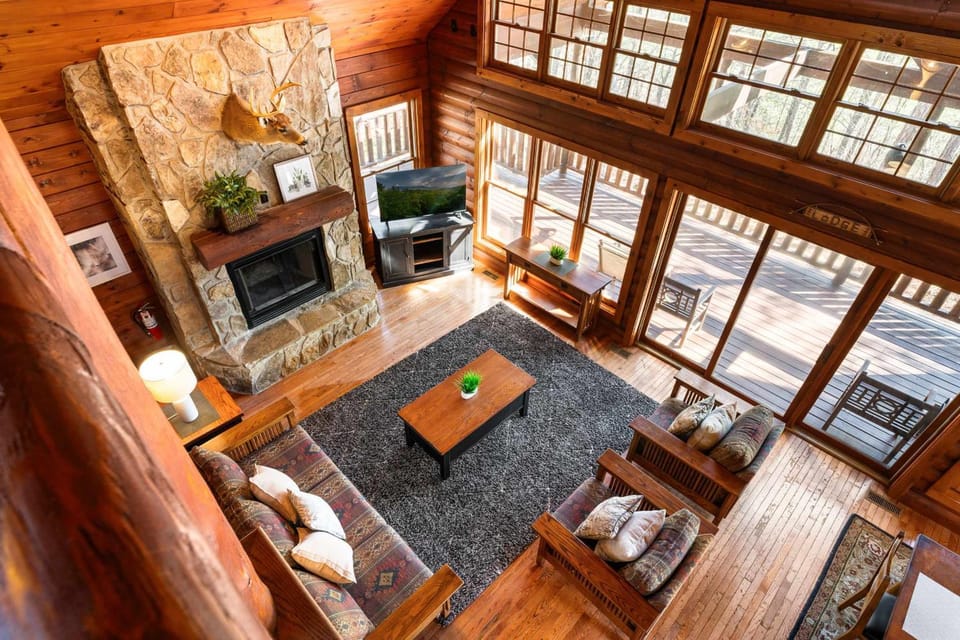 Edge Park Lodge - 4 Ensuites - Stunning Views - Family Friendly House in Sevier County