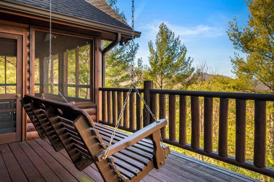 Edge Park Lodge - 4 Ensuites - Stunning Views - Family Friendly House in Sevier County