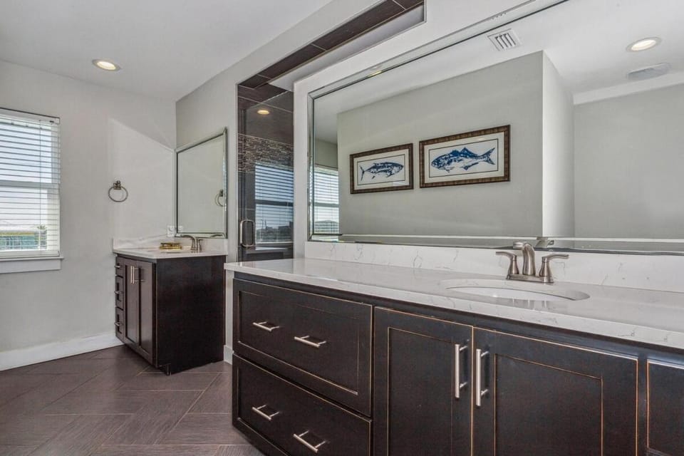 Beach bliss with private pool House in Pensacola Beach