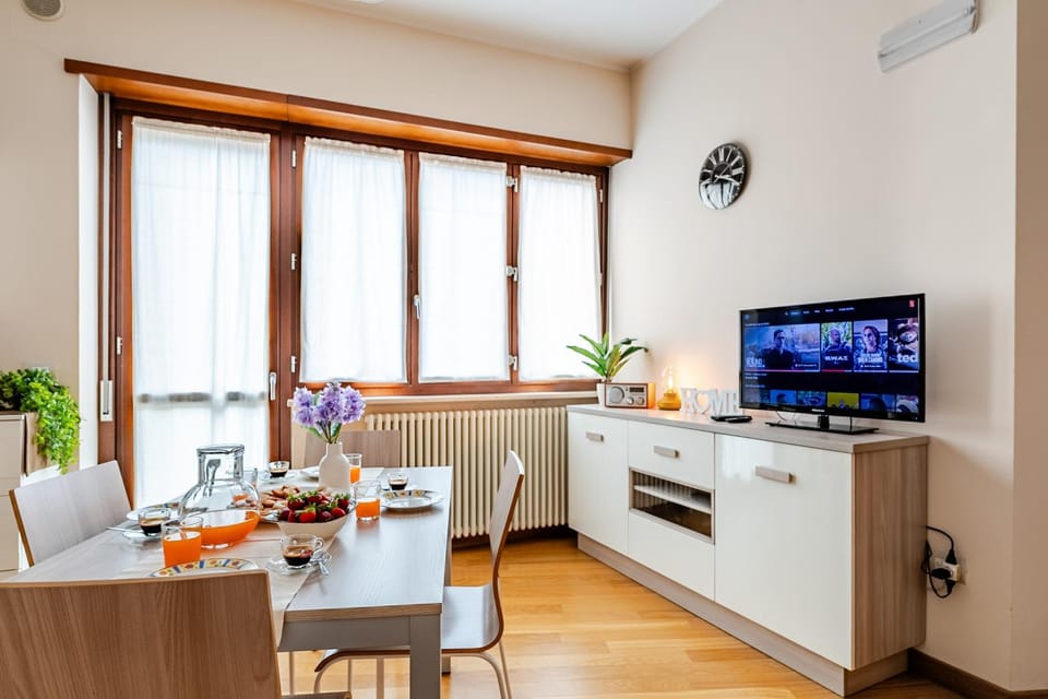 Balcony/Terrace, Dining area, internet