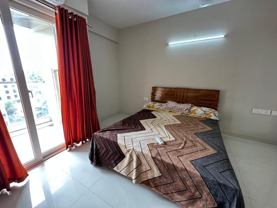 3bhk exucutive apartment Trivandrum Kims hospital,Airport, Lulu, Medical collage Apartment in Thiruvananthapuram