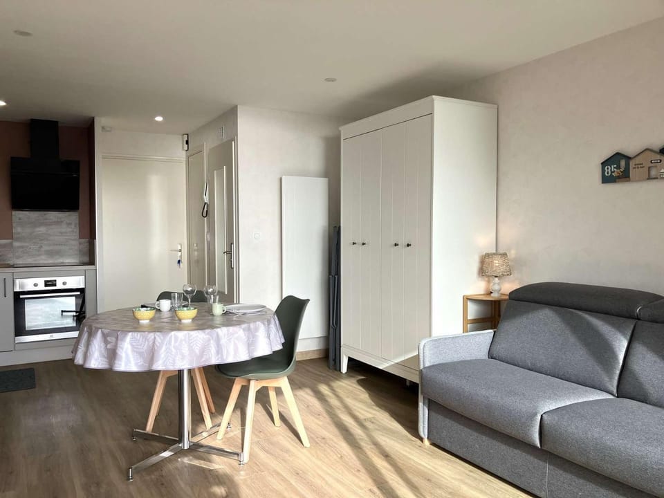 ECUME Saint Gilles Croix de Vie Apartment in Saint-Gilles-Croix-de-Vie