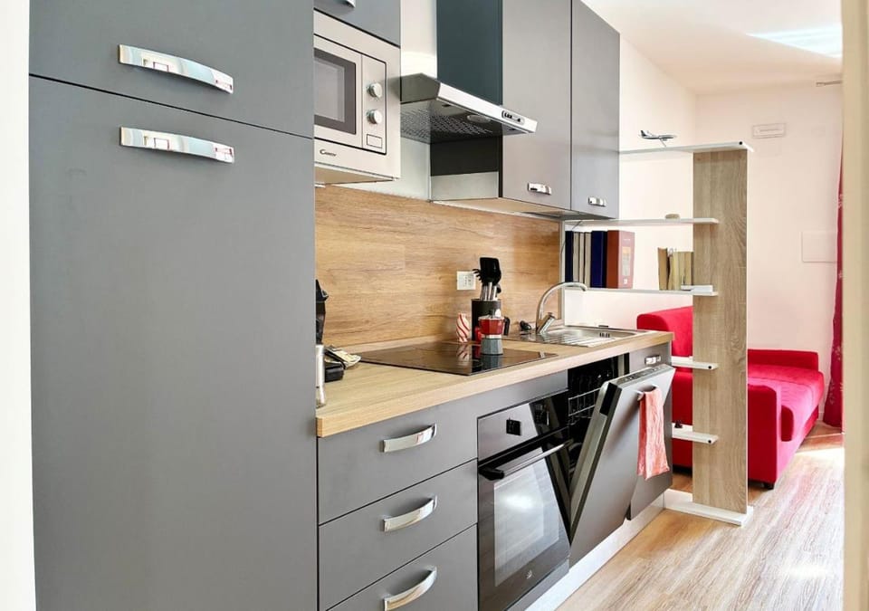 oven, kitchen