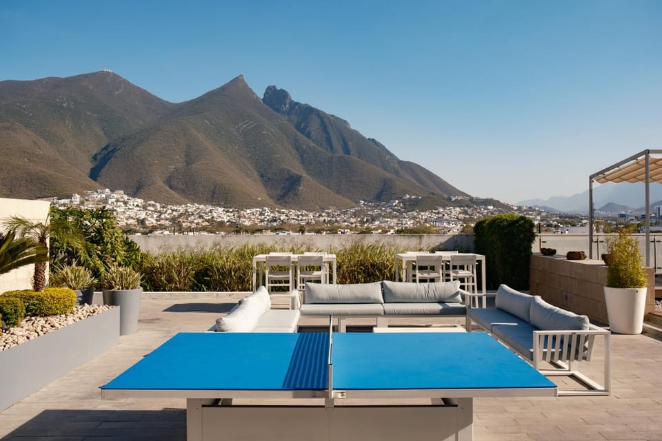 Patio, Day, Natural landscape, Table tennis, Mountain view