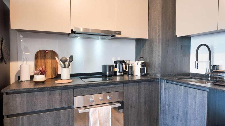 HOM TOP1 I 97m2 I Parking I Parque Arauco I 1D1B 708PWF Apartment in Las Condes