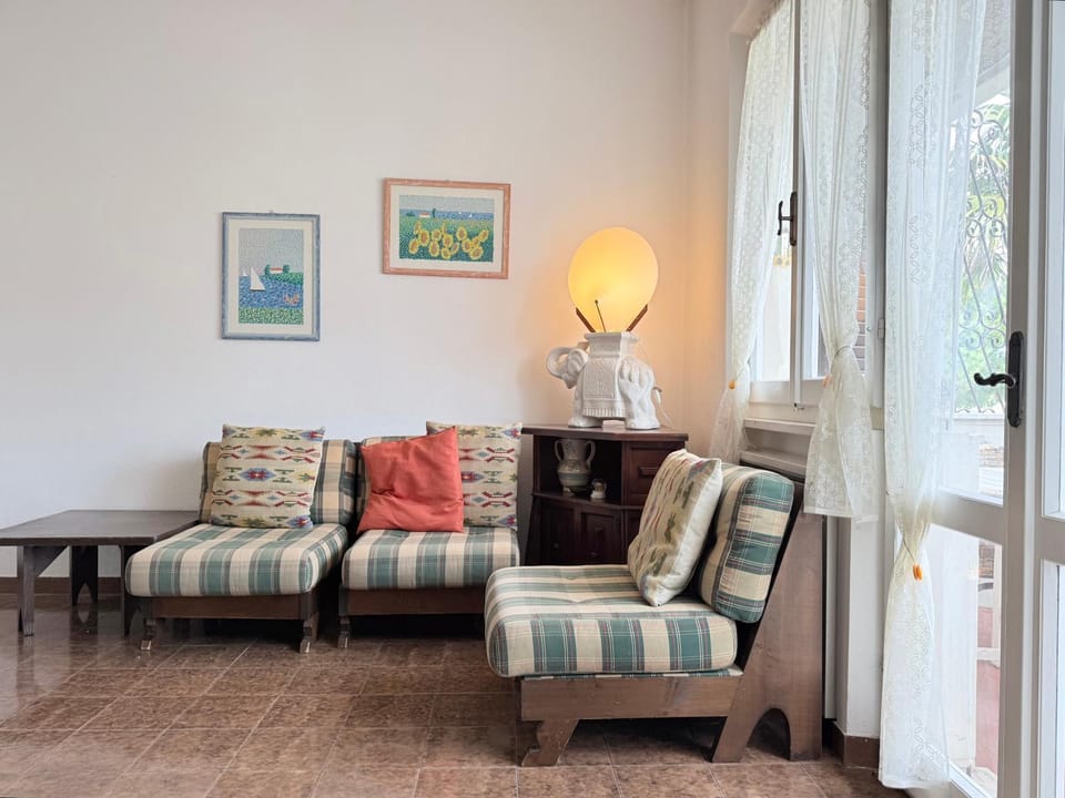 M455 - Marcelli, ampio quadrilocale con terrazzo e posto auto Apartment in Marcelli