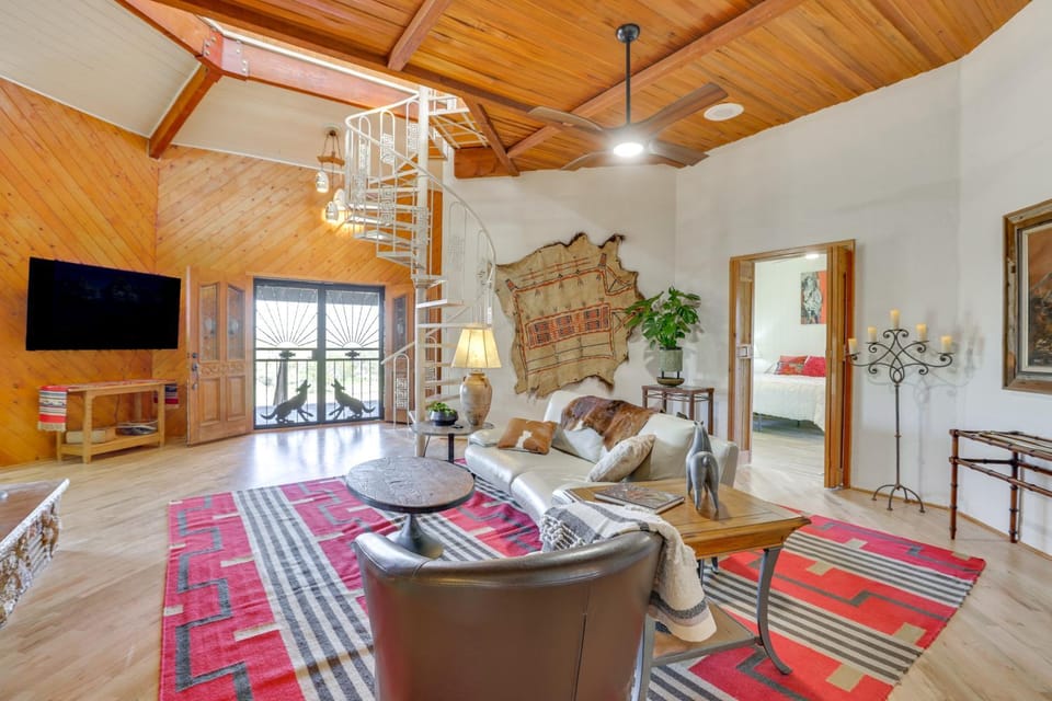 Private Scottsdale Oasis on 10 Acres! Mtn Views House in Pinnacle Peak