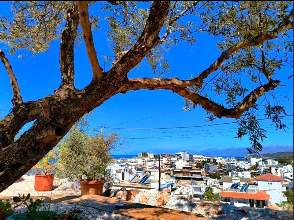 L & B Apartments Apartment in Ksamil