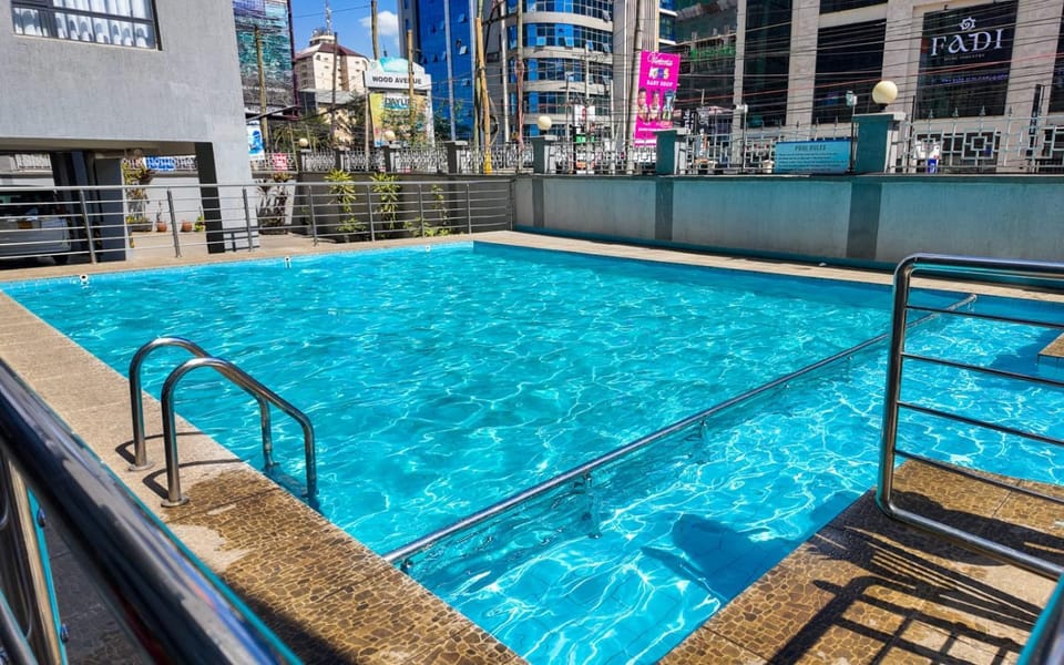 Swimming pool