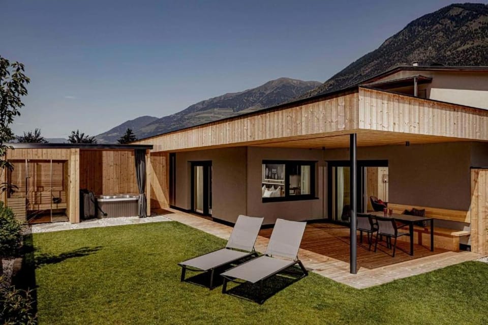 Amolaris Garden Lodges & Guesthouse Nature lodge in Trentino-South Tyrol