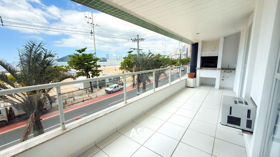 View (from property/room), Balcony/Terrace, Beach, Guests, Sea view, Seasons