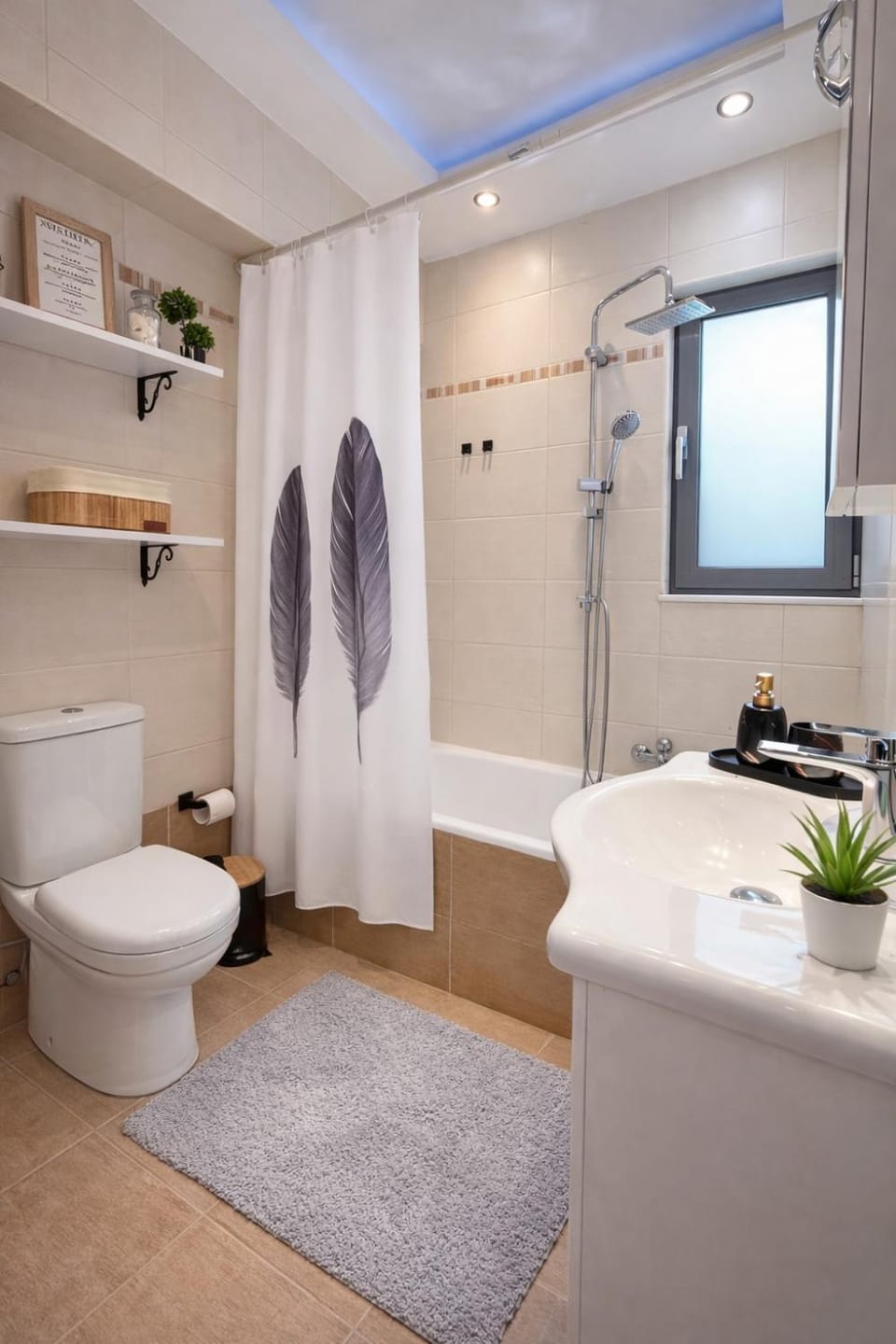 Shower, Toilet, Bathroom, Bath, towels
