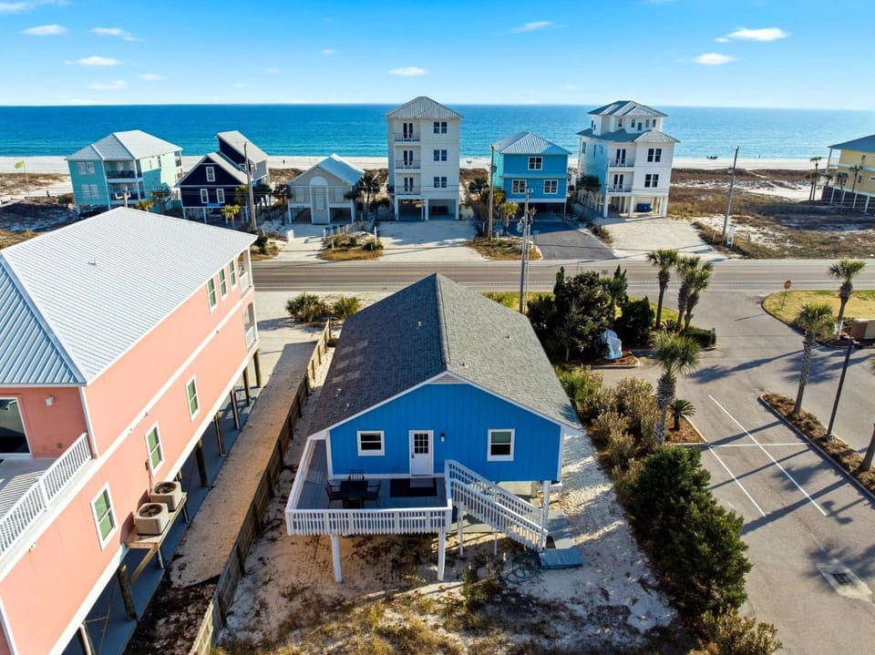 Another Memory House in West Beach