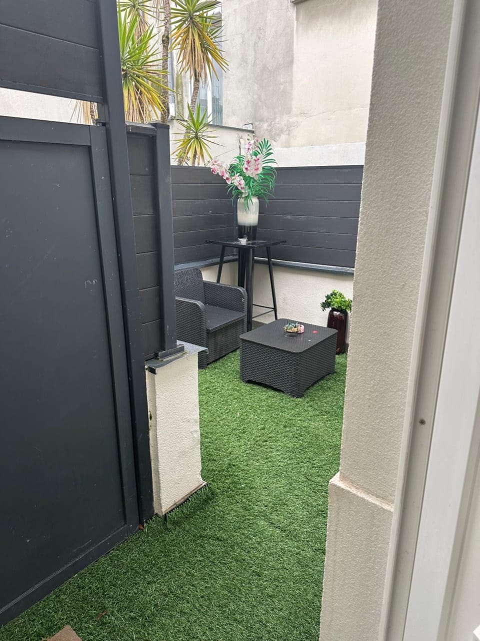 le pink Apartment in Villeurbanne