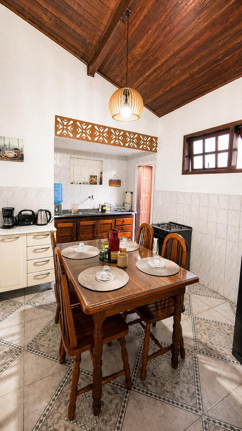 Casa Rustica em Búzios 600mt do centro, com churrasqueira e Garagem House in Armacao dos Buzios