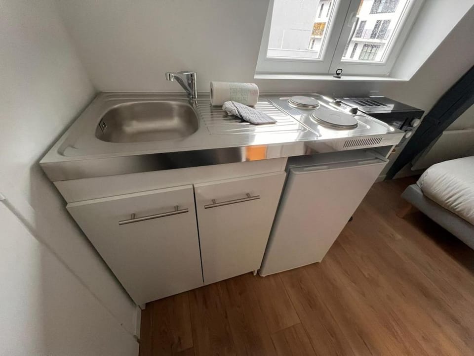 Maisons des Gemmes divisés en 9 studios Apartment in Lille