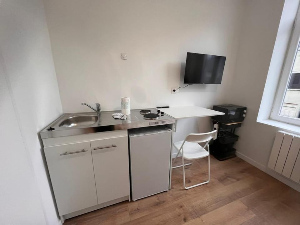Maisons des Gemmes divisés en 9 studios Apartment in Lille