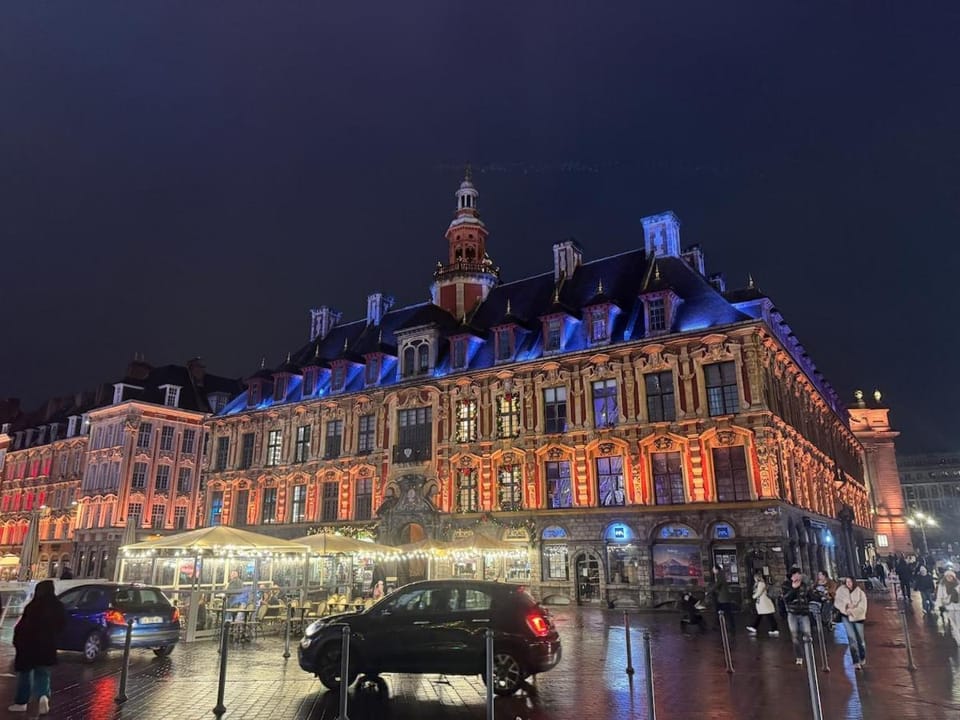 Maisons des Gemmes divisés en 9 studios Apartment in Lille