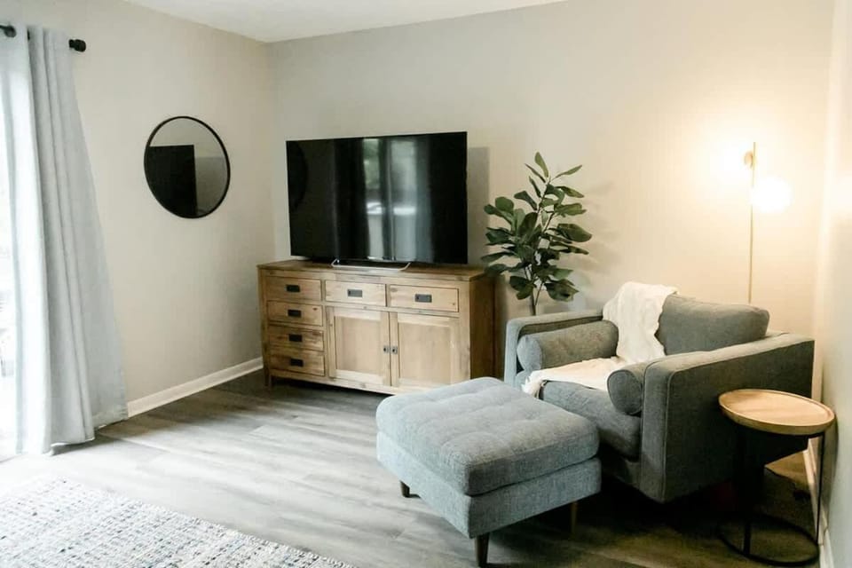 Perfect Small Family Beach Condo House in Saint Simons Island