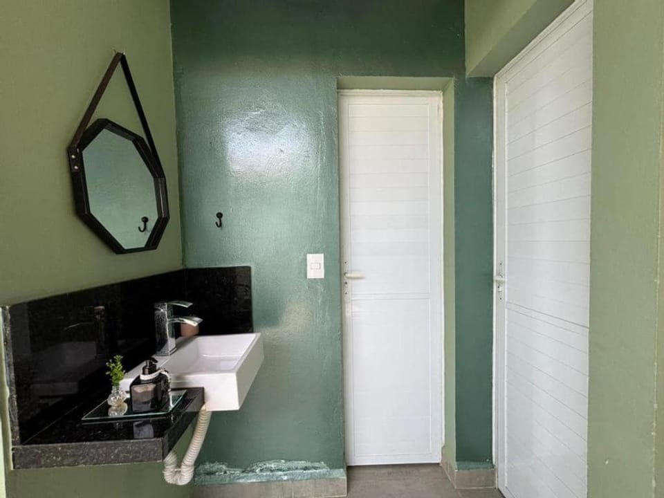 Practical and comfortable retreat for your stay Villa in State of São Paulo