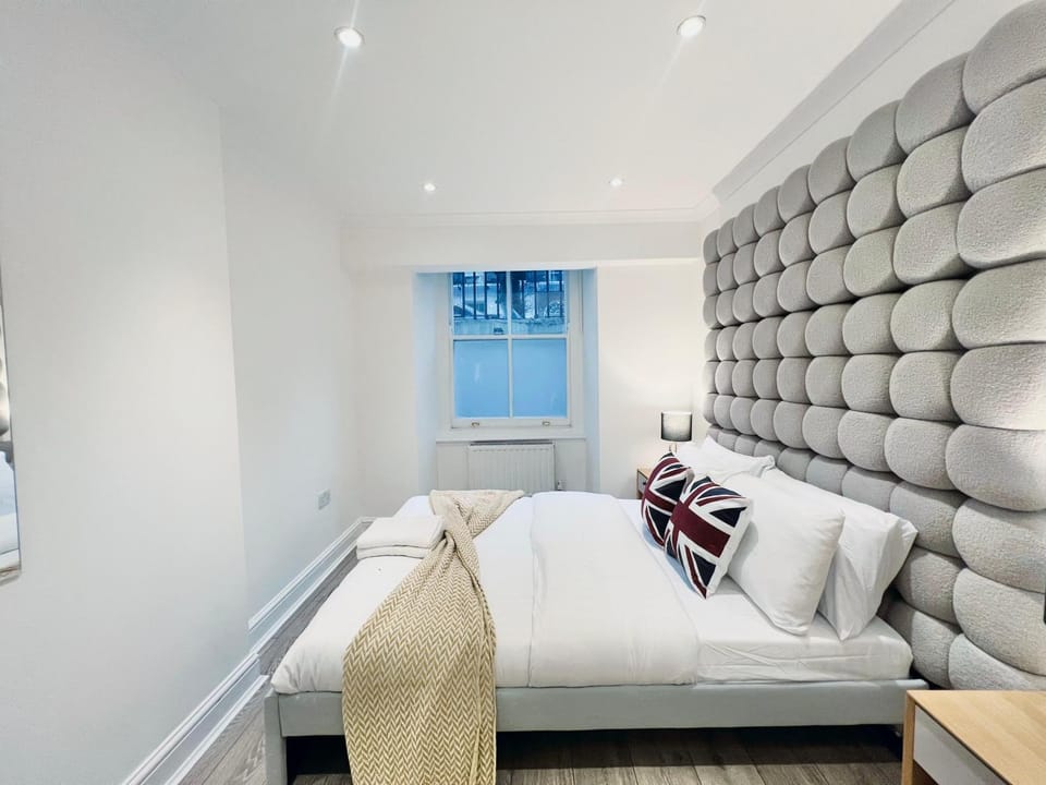 Big Ground-Floor Flat in Marylebone Apartment in City of Westminster