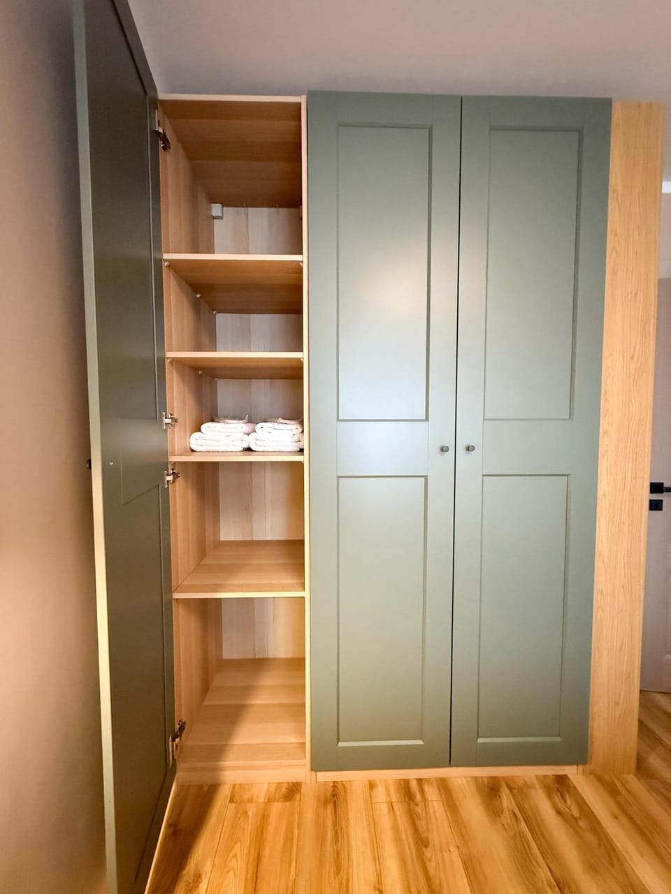 AGOLL Central II - 2Bedroom - Self checkin Apartment in Timiș County