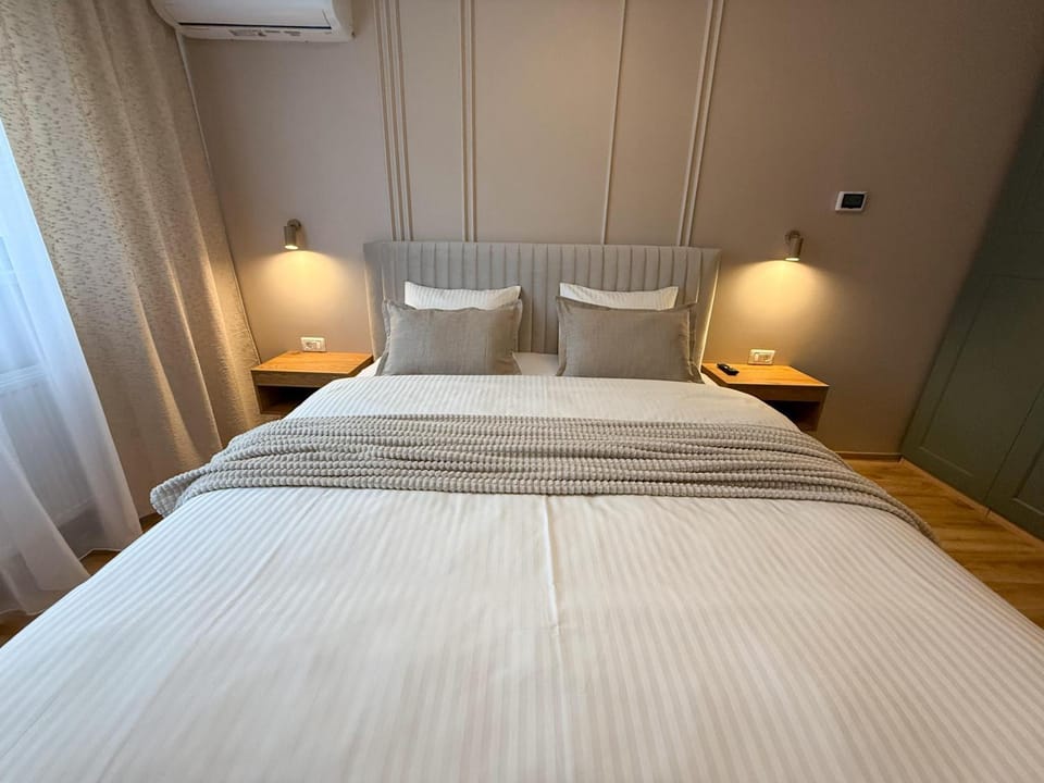 AGOLL Central II - 2Bedroom - Self checkin Apartment in Timiș County