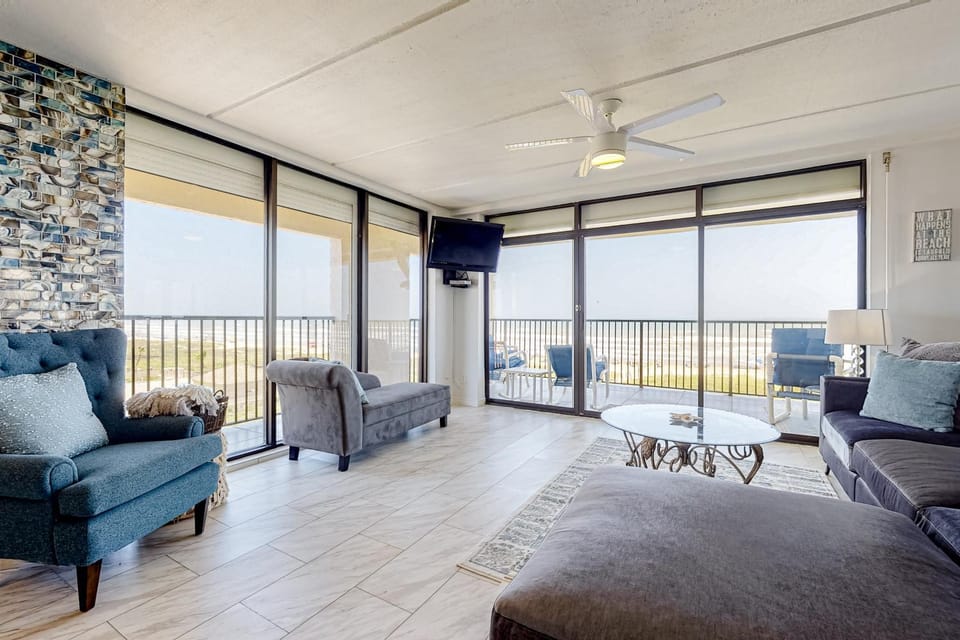Corner 3BR w/ Gulf-View: Suntide III - Unit 501 House in South Padre Island