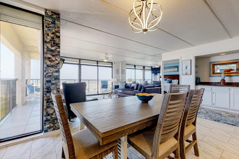 Corner 3BR w/ Gulf-View: Suntide III - Unit 501 House in South Padre Island