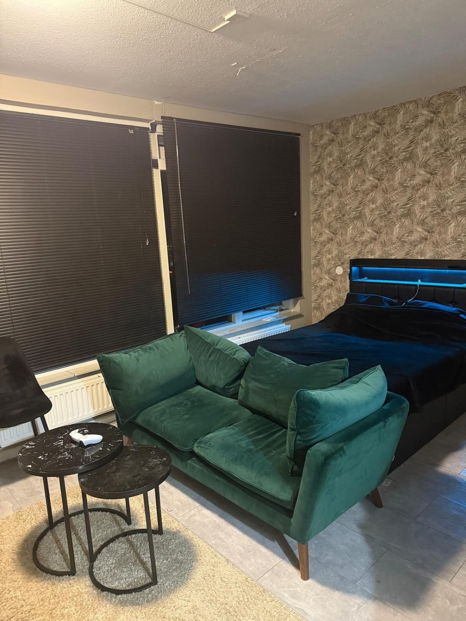 Stylish LED Studio Balcony Swing Parking by Door Apartment in Rotterdam