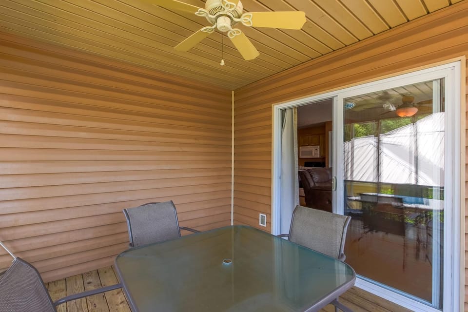 House # 21 Sure Catch Not Pet-friendly House in Weiss Lake