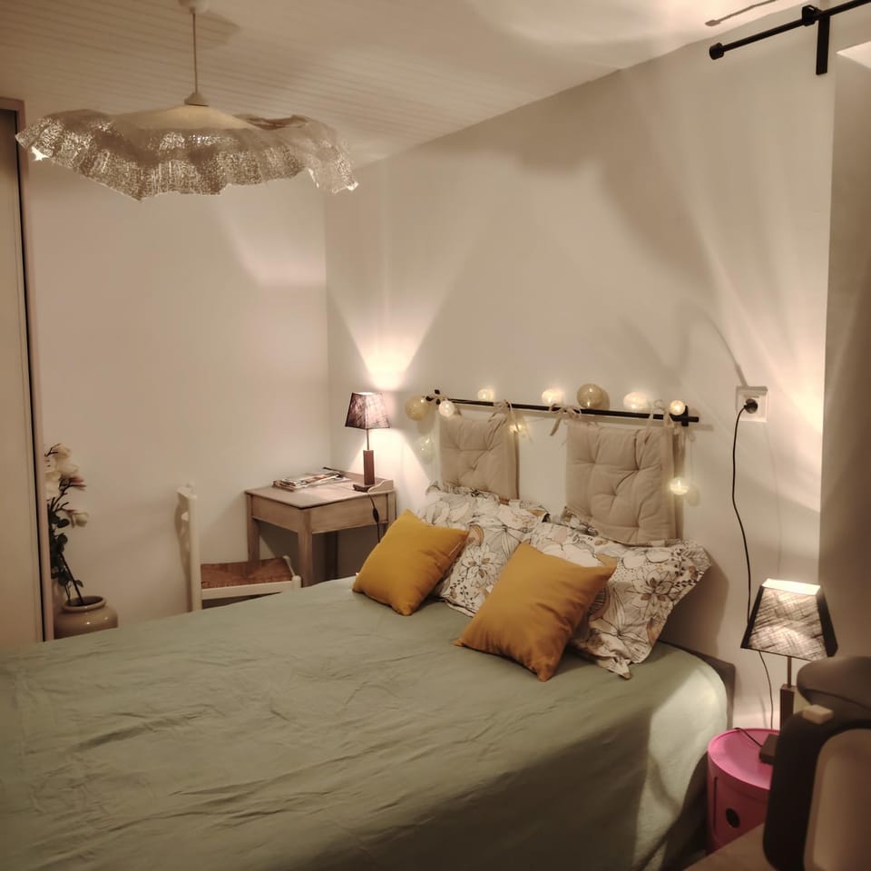 CHAMBrE CHEZ L'HABITANT Vacation rental in Pornic