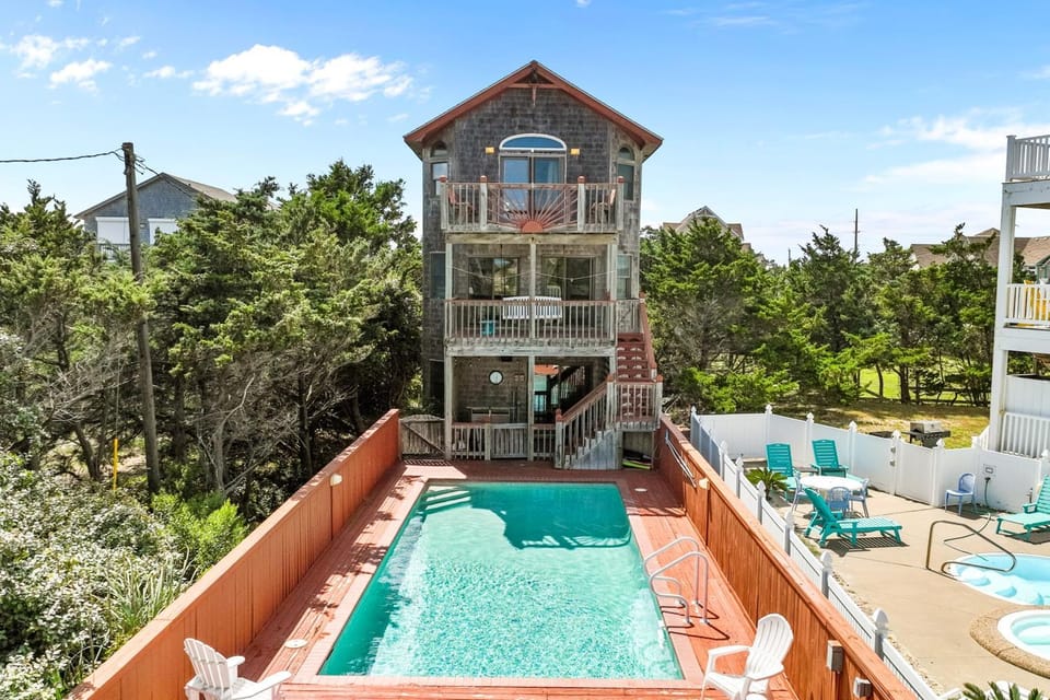AV111 Casablanca House in Avon