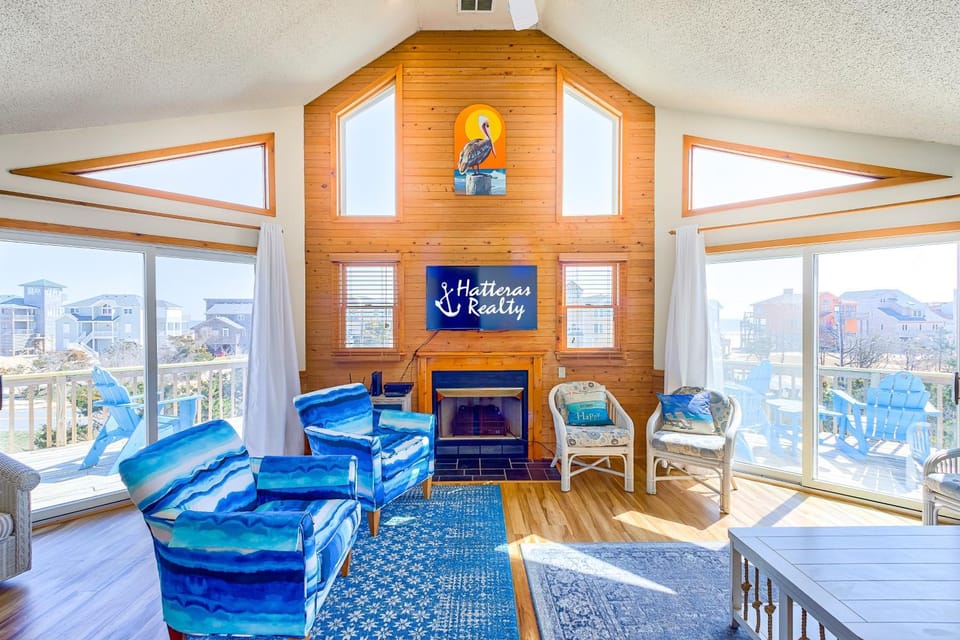 AV127 Pelican Perch 127 House in Avon