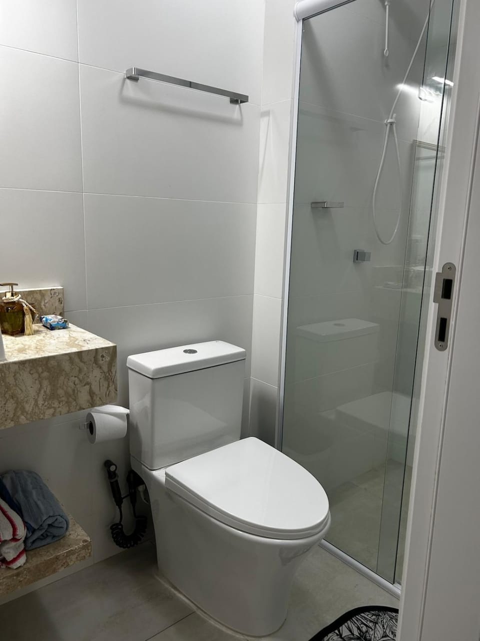 Apartment in front of Beto Carrero with pool Apartment in Penha