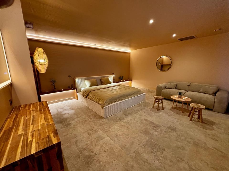 ExSPArience Private Spa Suite Apartment in Poitiers