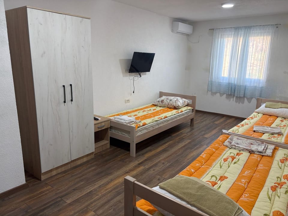 Njaro del Mar Zukovica 2 Apartment in Budva Municipality