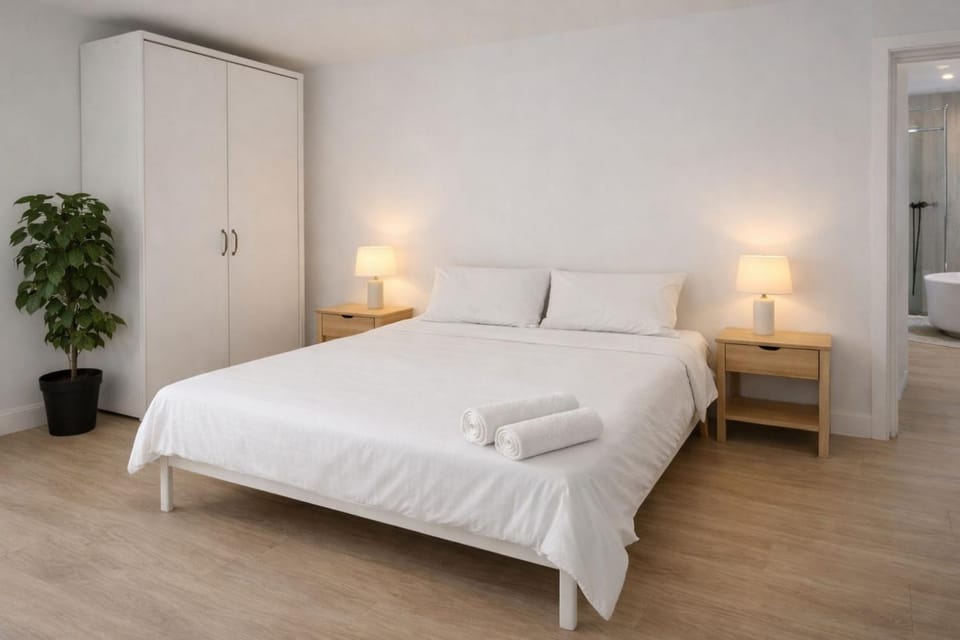 Modern Apartment near Madrid Airport Barajas Apartment in Madrid