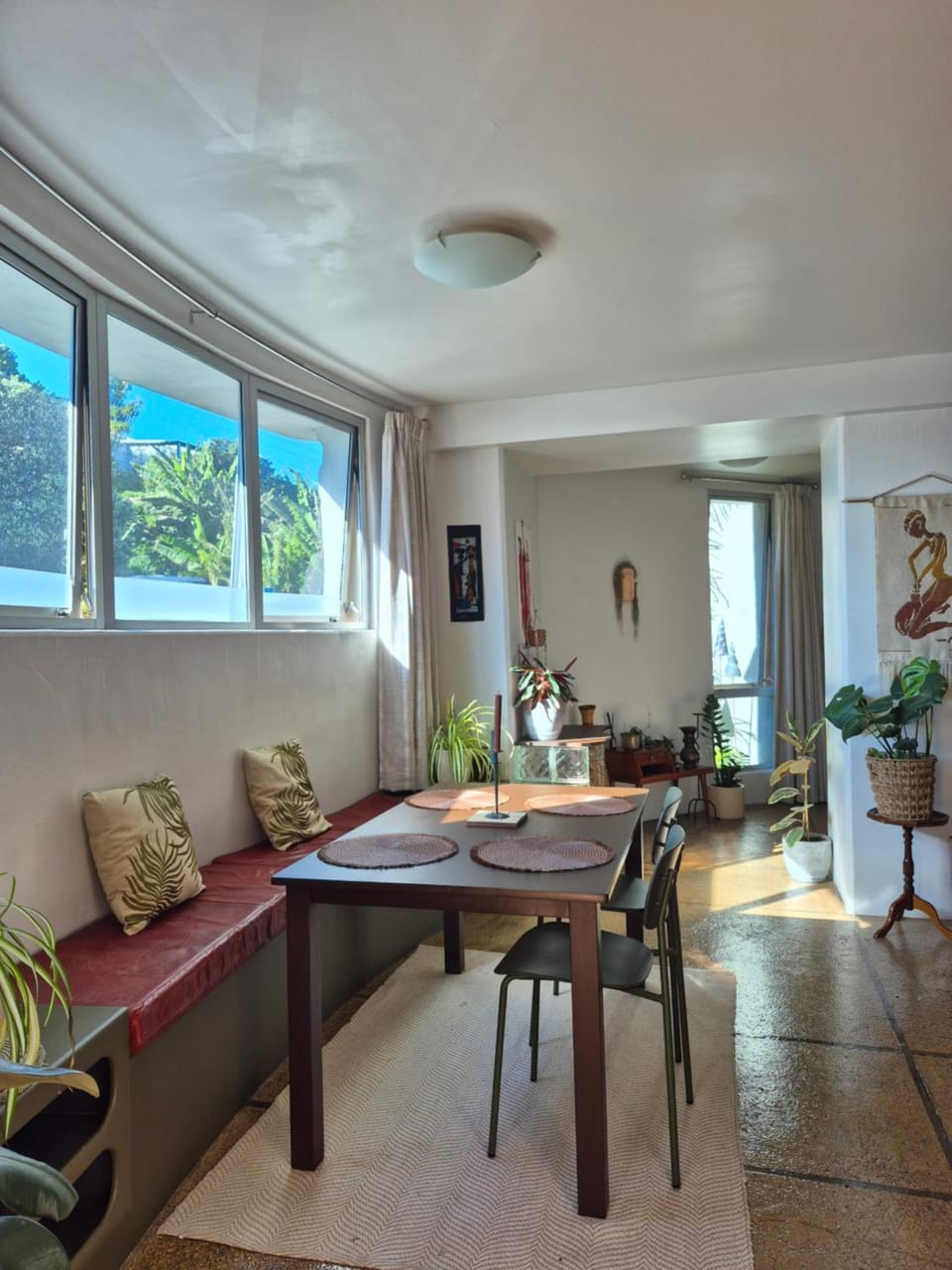 Unique Silo Studio on Raglan Wharf - Plant Filled Retreat Apartment in Raglan