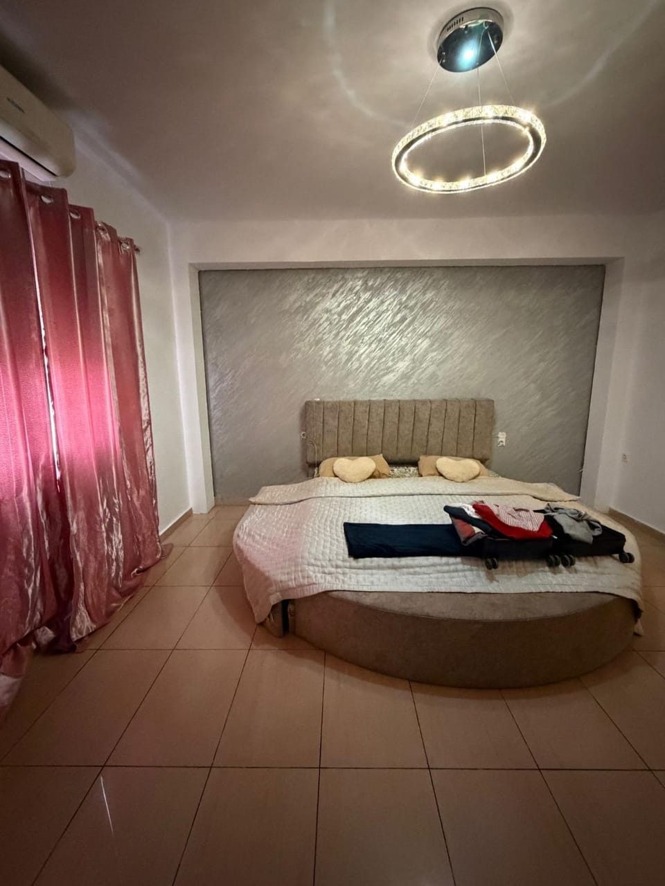 Oran appartement a 600 m du boulvard des lion Apartment in Oran