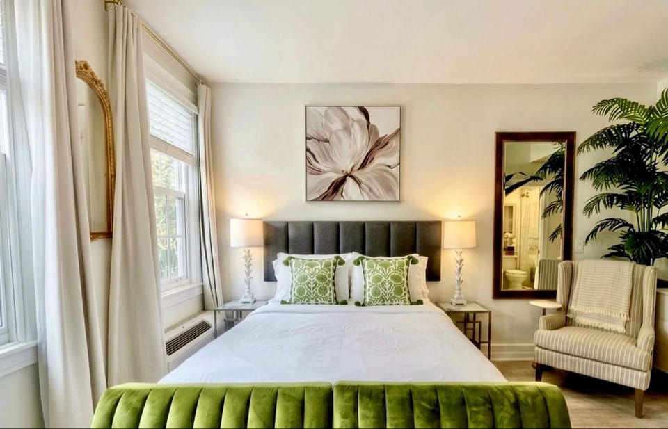 Bed, View (from property/room), Decorative detail, Seating area, Bedroom, Garden view, Pool view, Inner courtyard view, furniture, pet friendly, air conditioner